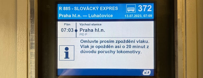 R18 | Slovácký expres • Praha - Olomouc - Luhačovice is one of Vlaky v Praze a okolí.