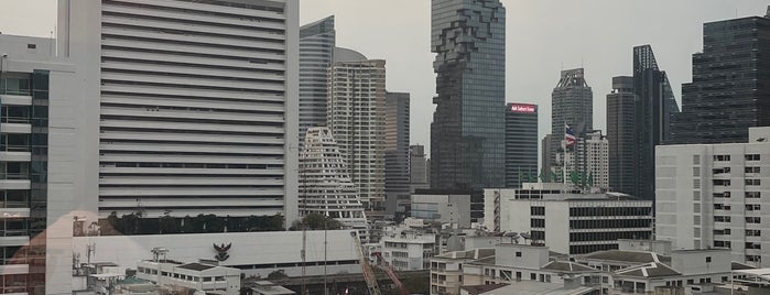 Le Méridien Bangkok is one of Lugares favoritos de Tugay.