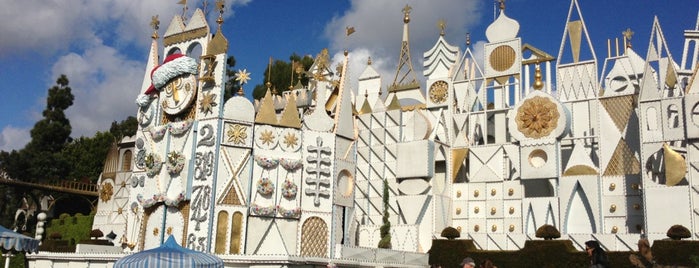 It's a Small World is one of Rose Bowl 2017.