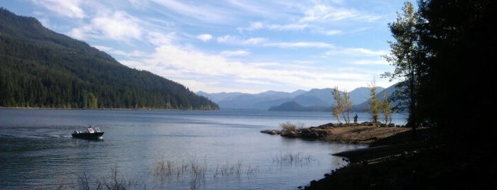 Wenatchee National Forest is one of Bellingham.