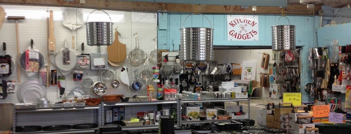 Housewares Plus At Fleaworld is one of 40 free things to do in Orlando.