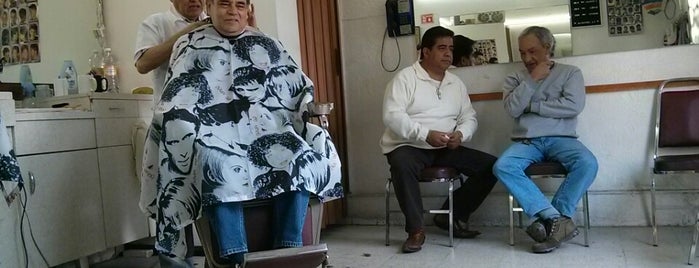 Peluquería La Imperial is one of Haircuts.