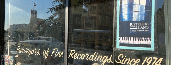 Record Collector is one of LA to do list.