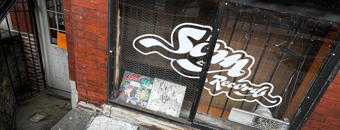 Som Records is one of Record Stores.
