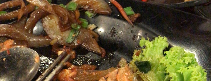 火炉爱 Korean & Japanese BBQ is one of Food I Explored at Klang Valley.