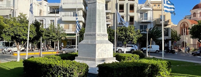 Πλατεία Ελευθερίου Βενιζέλου is one of Άγιος Νικόλαος best spots.