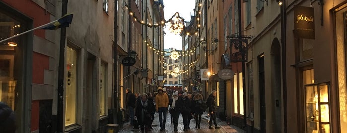 Gamla Stan is one of 'Cos everybody hates a tourist.