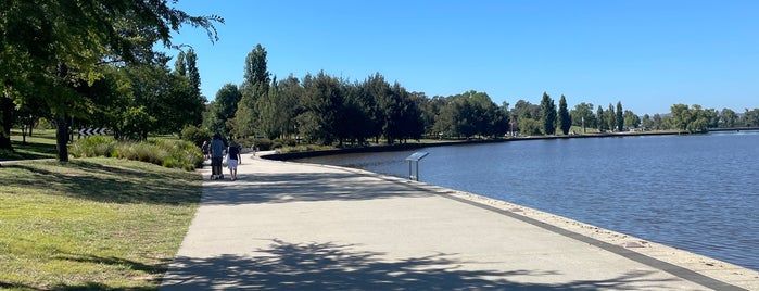 R.G. Menzies Walk is one of Canberra's Outdoor Running, Walking, Riding Trails.