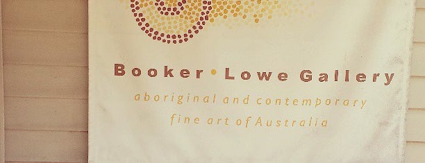 Booker-Lowe Gallery is one of Houston art gallery.