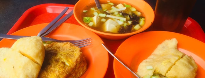 Pempek Gaby is one of Foods in Kota Harapan Indah.