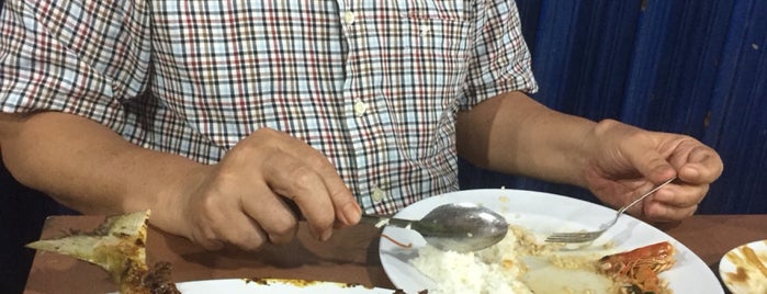 RM Santika Baru Seafood is one of The Life Aquatic.