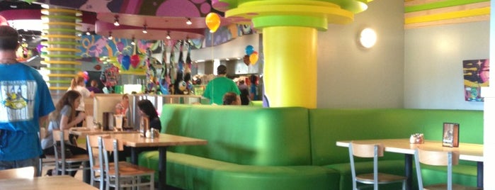 Mellow Mushroom is one of Tempat yang Disukai Stevie.