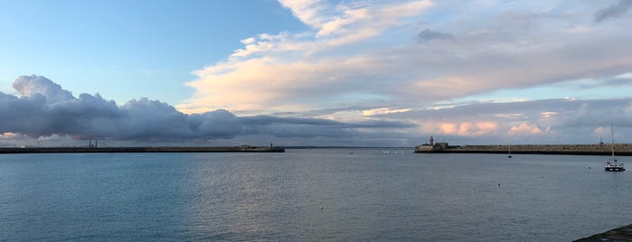 Dún Laoghaire Harbour is one of M’s D.