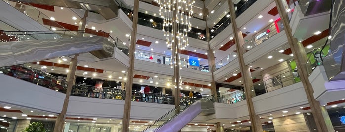Kourosh Mall is one of Kish.
