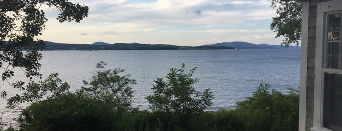 Owls Head (Beach) is one of Maine.