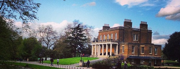 Clissold House is one of London to-do.