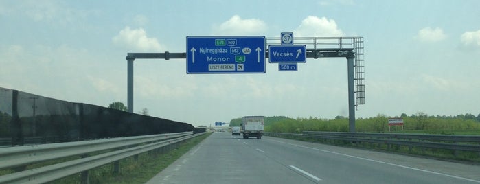 M0 is one of Hungarian roads.