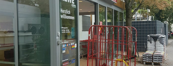 REWE is one of Orte, die Oliver gefallen.