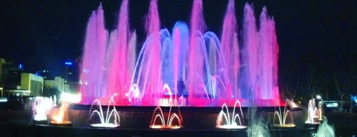 Magic Fountain of Montjuïc is one of Vieta, kur atgriezties!.