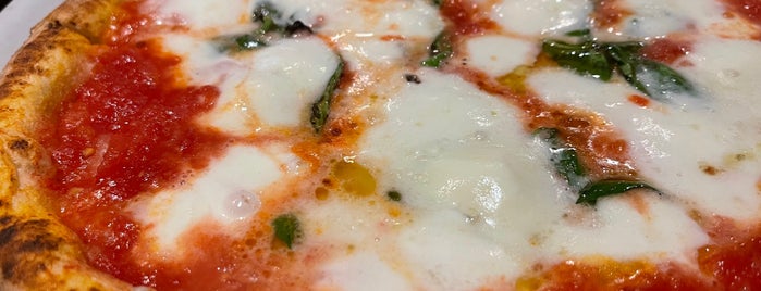 Pizzeria Napoletana Da Yuki is one of To Do: Kyoto.