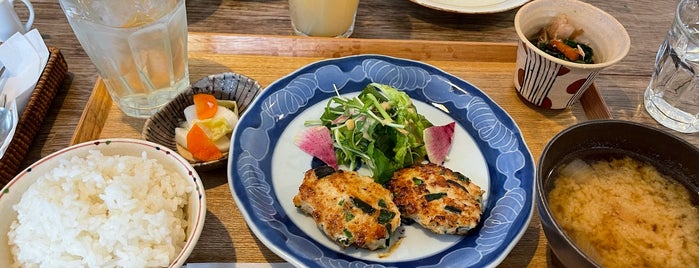 つばめ is one of レストラン.