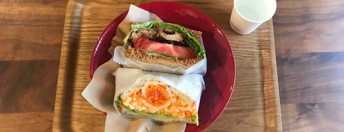 Dai's Deli & Sandwiches 六角店 is one of Kyoto2.