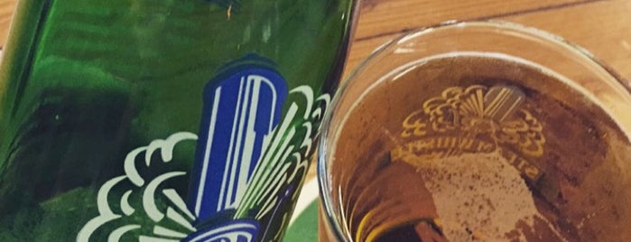 Steam Whistle Brewing is one of Lugares favoritos de Shuvani.
