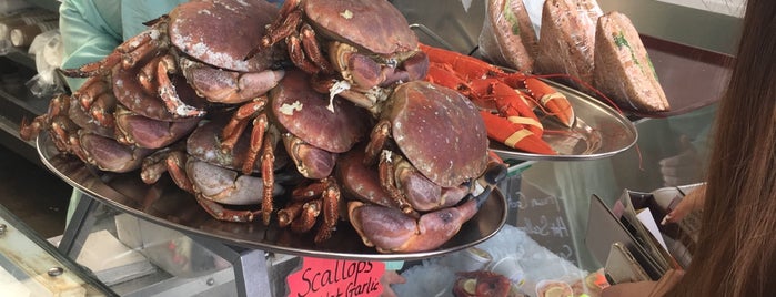 Local Shellfish is one of Lieux qui ont plu à Burcu.