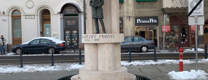 Podmaniczky Frigyes Statue is one of Maďarsko.