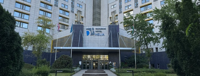 Danubius Hotel Helia is one of Locais curtidos por Ralitsa.