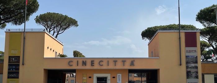 Cinecittà 3 is one of Lavoro.