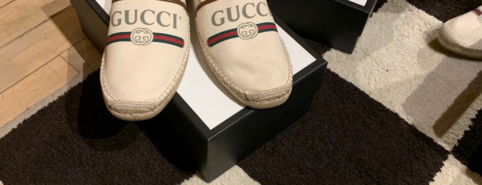 Gucci is one of Grantさんのお気に入りスポット.