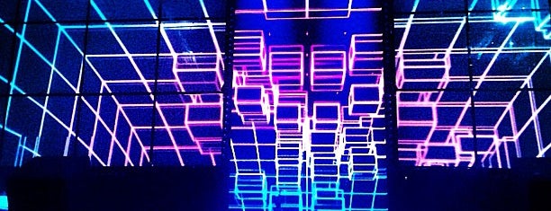 LIGHT Nightclub is one of Posti che sono piaciuti a Heena.