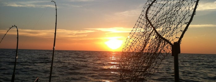 Middle Of Lake Michagan is one of My Chicago Trip!.