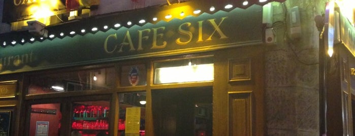 Café Six is one of Bars Paris.