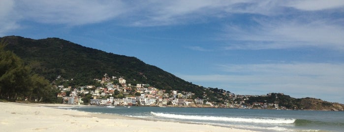 Praia da Marambaia is one of [tentar] Comer barato no Rio.
