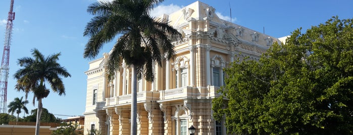 Museo Regional de Antropología e Historia is one of Tempat yang Disukai Adán.