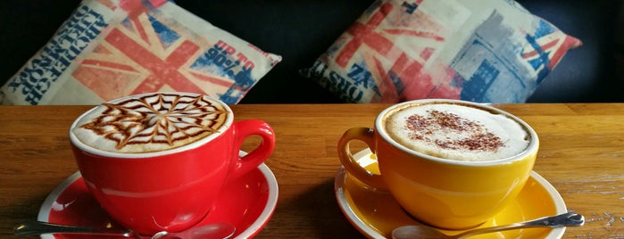 Barros Coffee is one of สถานที่ที่บันทึกไว้ของ Whit.