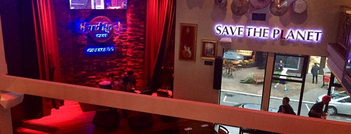 Hard Rock Cafe Gramado is one of สถานที่ที่ iHARA ถูกใจ.