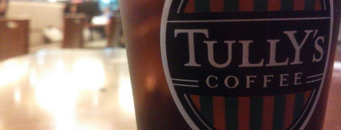 Tully's Coffee is one of Lugares favoritos de Satoru.