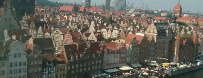Gdańsk is one of Poland/Ukraine.