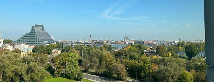 Latvijas Universitāte is one of RIGA TOP PLACES.