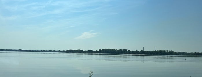 Lake Manawa State Park is one of Omaha.