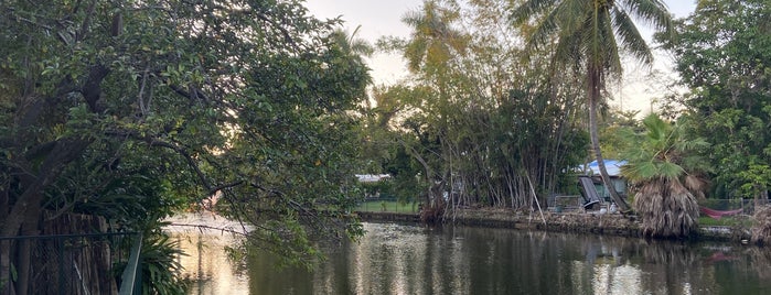 Oakland Grove Mini Park is one of El Portal, Little River, Miami Shores.
