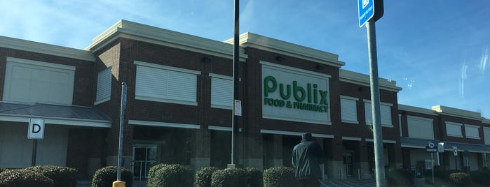 Publix is one of eateries.