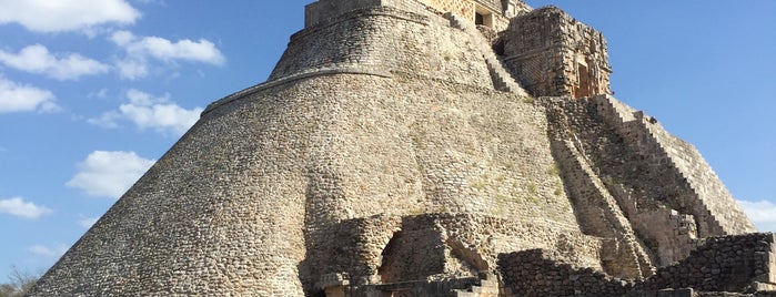 Zona Arqueológica de Uxmal is one of MEXICO - LUGARES.
