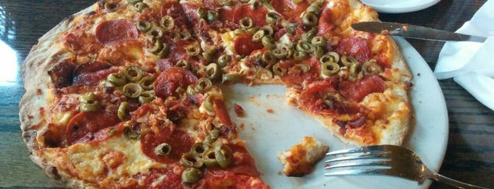 Spicy Olive Bar & Grille is one of The 15 Best Places for Pizza in Niagara Falls.