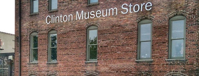 Clinton Museum Store is one of Things to do in LR.