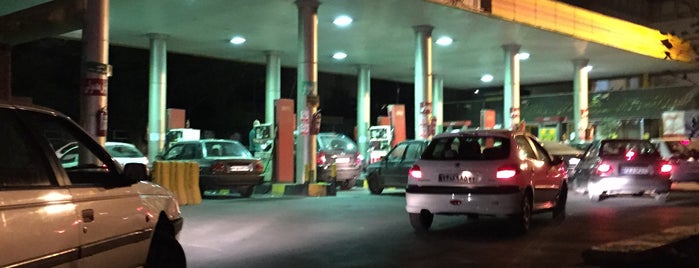 Gas Station | پمپ بنزین - جایگاه ۲۷ is one of Gas Stations | پمپ بنزین های تهران.