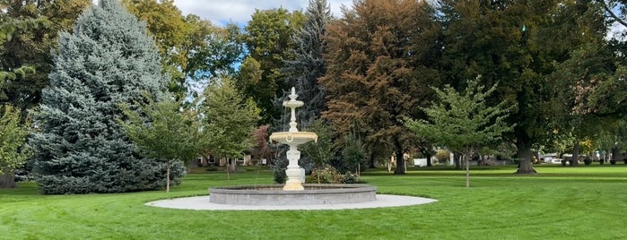 Pioneer Park is one of Pacific North West.